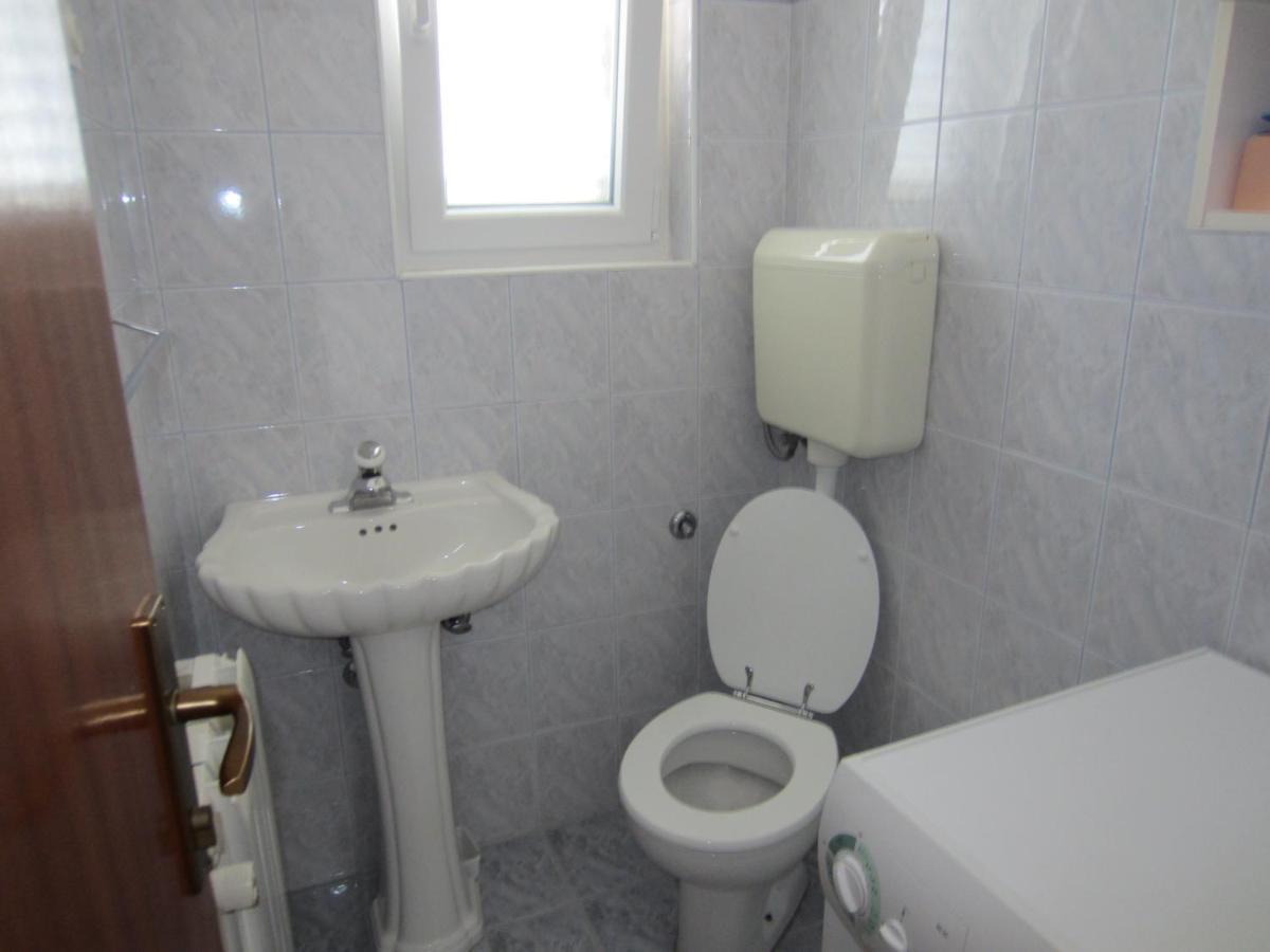 Ivic Apartments Vodice Croatia Ngoại thất bức ảnh