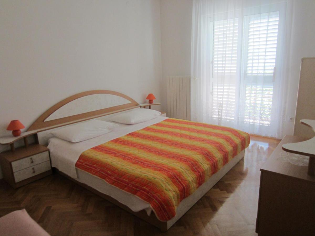 Ivic Apartments Vodice Croatia Ngoại thất bức ảnh