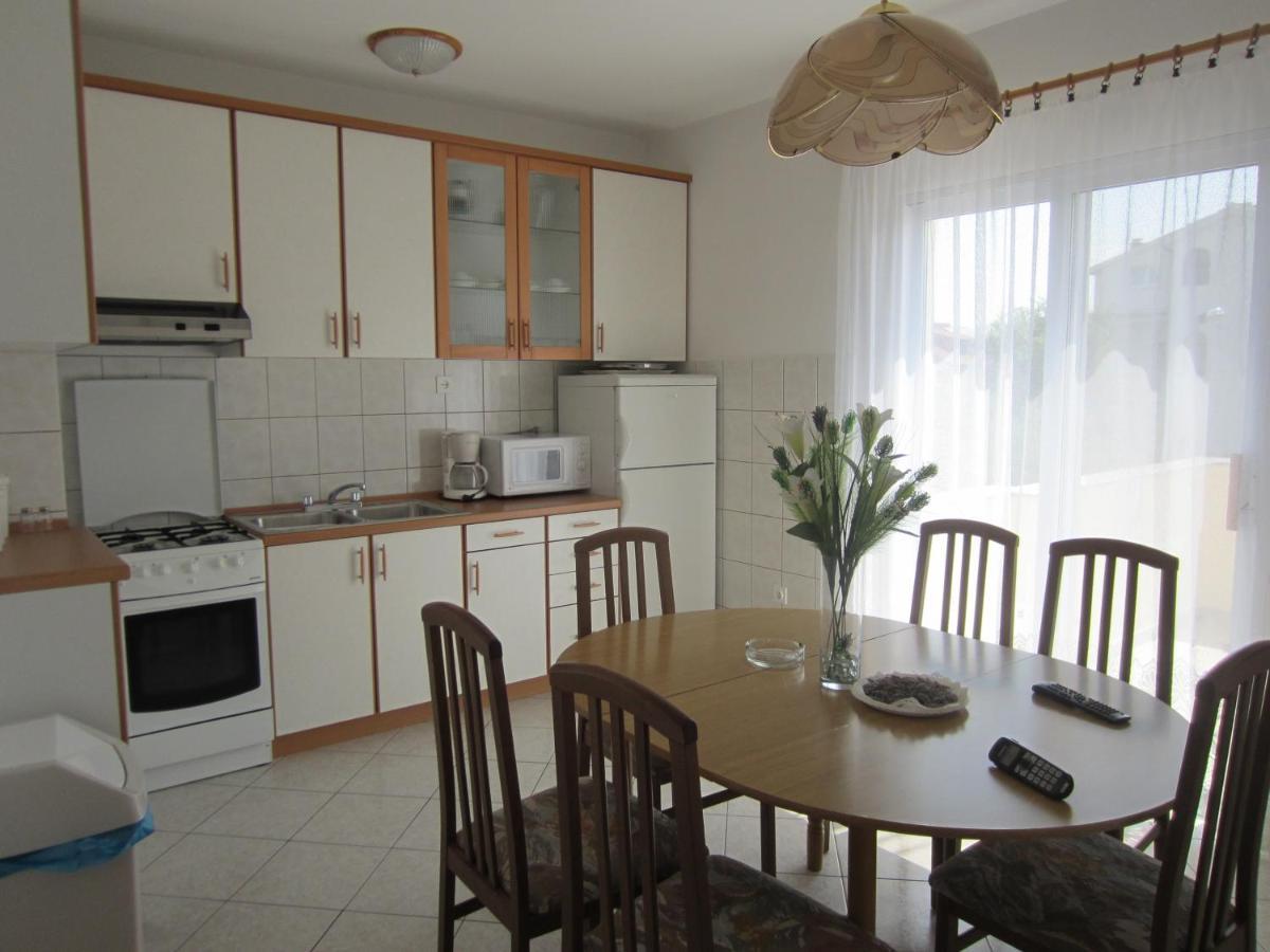 Ivic Apartments Vodice Croatia Ngoại thất bức ảnh